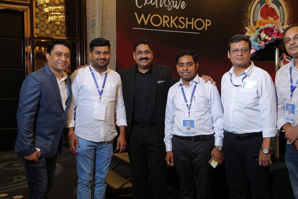 Acharya Arun Pandit at Exclusive Astrology Workshop with experts